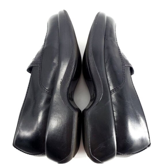 Dansko Women's US 8, EU 38 Black Embossed Floral Print Slip-on Clog/Mules - Picture 5 of 9